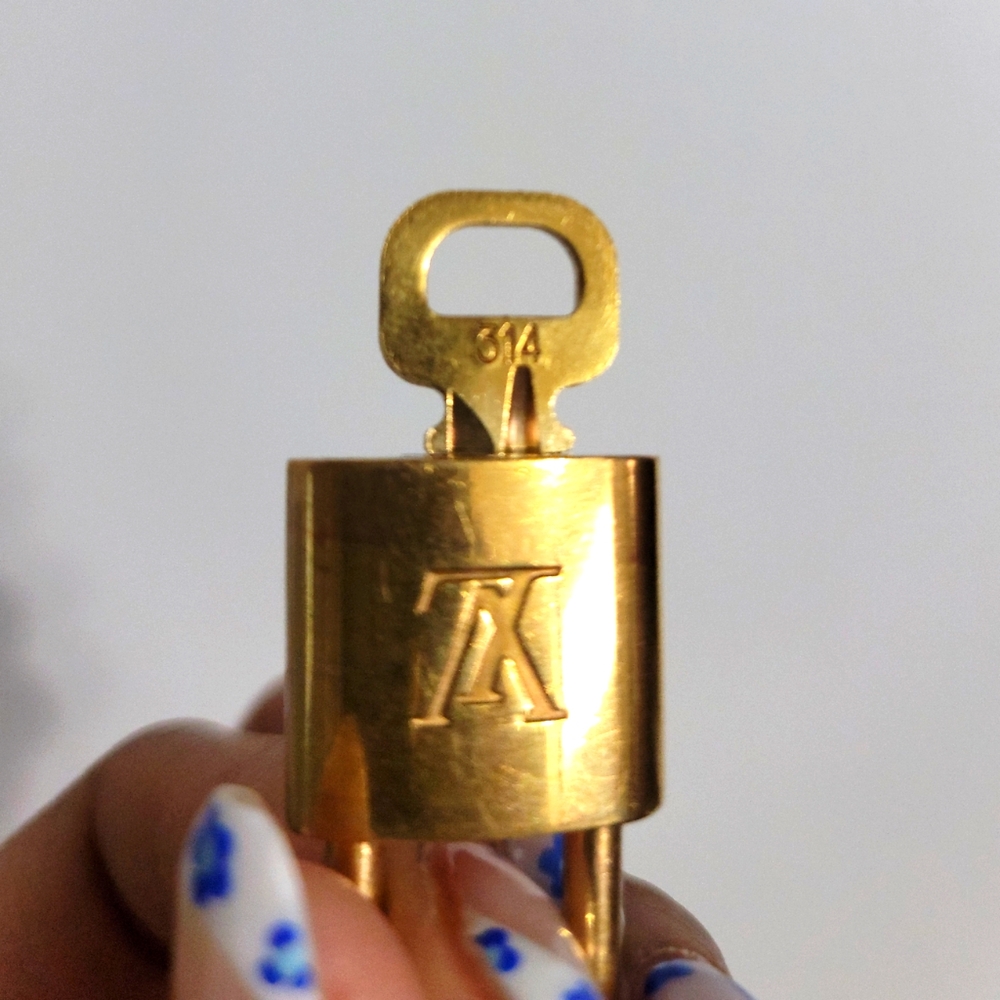 Louis Vuitton Gold Padlock with Key - Picture 2 of 3